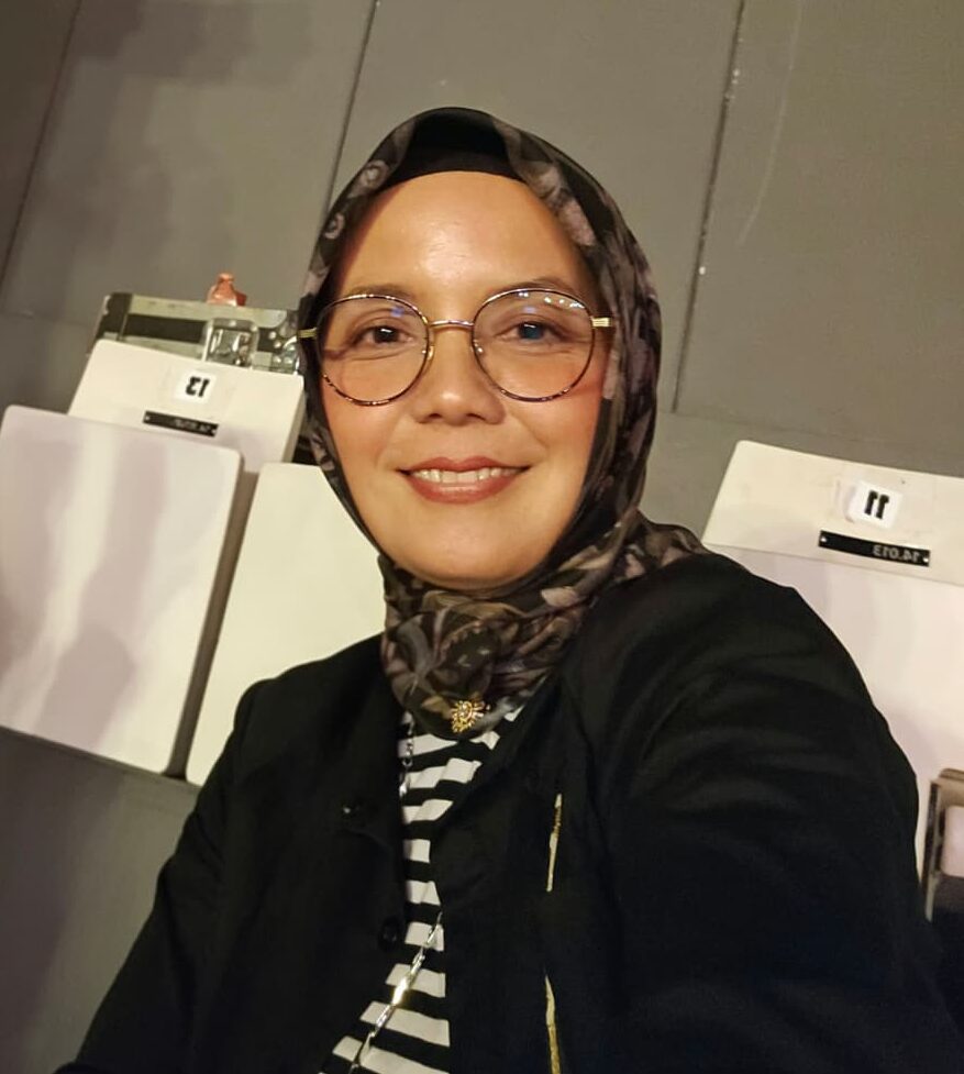 apt. Siti Fathonah